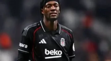 صفقة الـ 21 مليون يورو.. تفاصيل انتقال مهاجم روما أبراهام إلى أستون فيلا